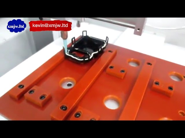 เครื่องจ่ายซิลิโคนอัตโนมัติ | เครื่องจ่ายโดม Precision สำหรับงานอุตสาหกรรม