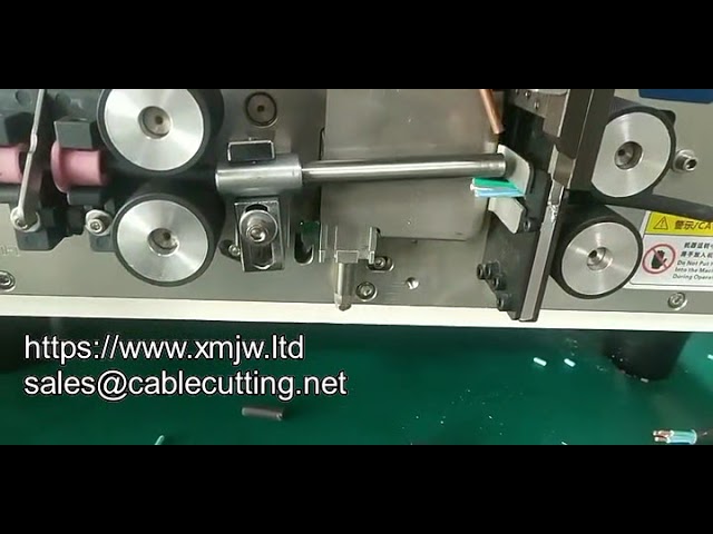 เครื่องปอกสายไฟอัตโนมัติ Multi-core พร้อมระบบทำความร้อน | เครื่องตัดปอกสายเคเบิลประสิทธิภาพสูง