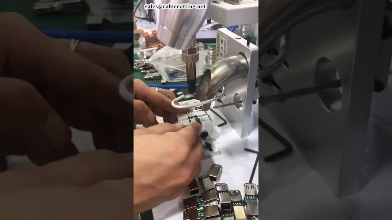ชม! เครื่องบัดกรีอัตโนมัติประกอบอะแดปเตอร์ USB A Female to Printer | โรงงาน | DIY