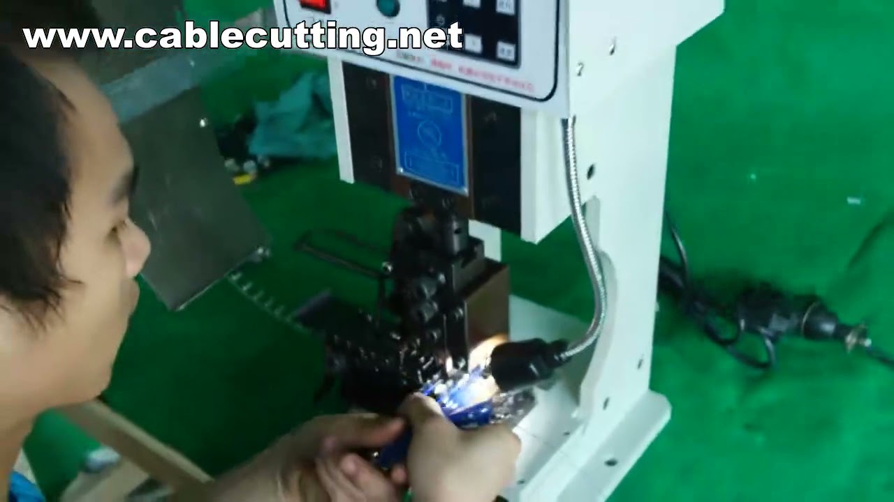 เครื่องกดขั้วต่อสายไฟ (Cable Terminal Crimping Machine) แบบไร้เสียงและไฟฟ้า สำหรับงานประกอบอุตสาหกรรม