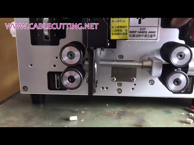 เครื่องปอกสายไฟแบบกลาง (Middle Stripping Machine) สำหรับปอกสายไฟหลายเส้น | เครื่องปอกสายไฟอิเล็กทรอนิกส์