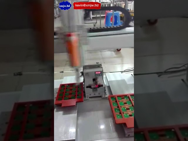 เครื่องขันสกรูอัตโนมัติความเร็วสูง สำหรับสายการผลิตอุตสาหกรรม | เพิ่มประสิทธิภาพการประกอบ